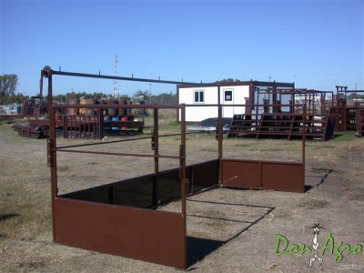 Fotografia de Reja autoconsumo Mecano Ganadero Reja autoconsumo Mecano Ganadero