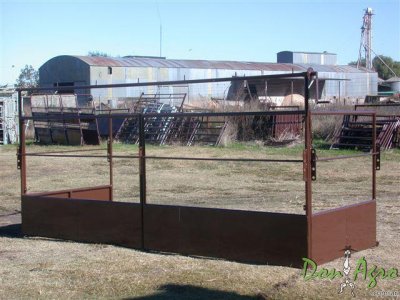 Fotografia de Reja autoconsumo Mecano Ganadero Reja autoconsumo Mecano Ganadero