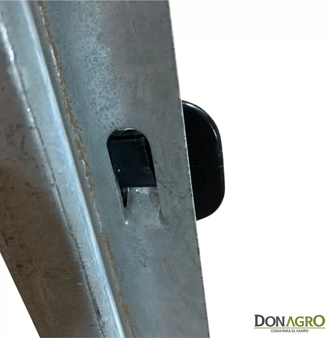 Aislador para Poste Z Tec Metal