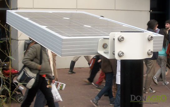 Farola luminaria solar LED 15w autonoma