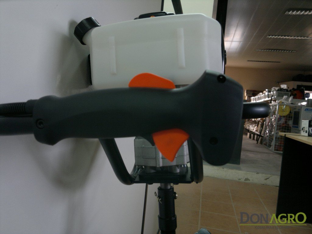 Hoyadora Toyama 2HP mecha 25cm