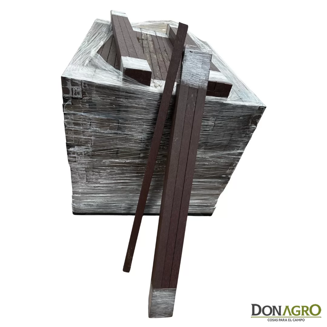 Varillon Plastico para corral 4.5x4.5cm 1.40mts