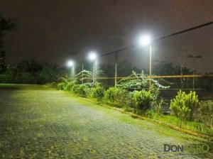 Farola luminaria solar LED 15w autonoma