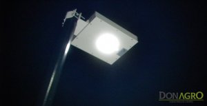 Farola luminaria solar LED 15w autonoma