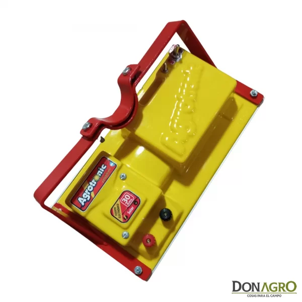 Electrificador Solar con bateria 30km 1.25j Agrotronic